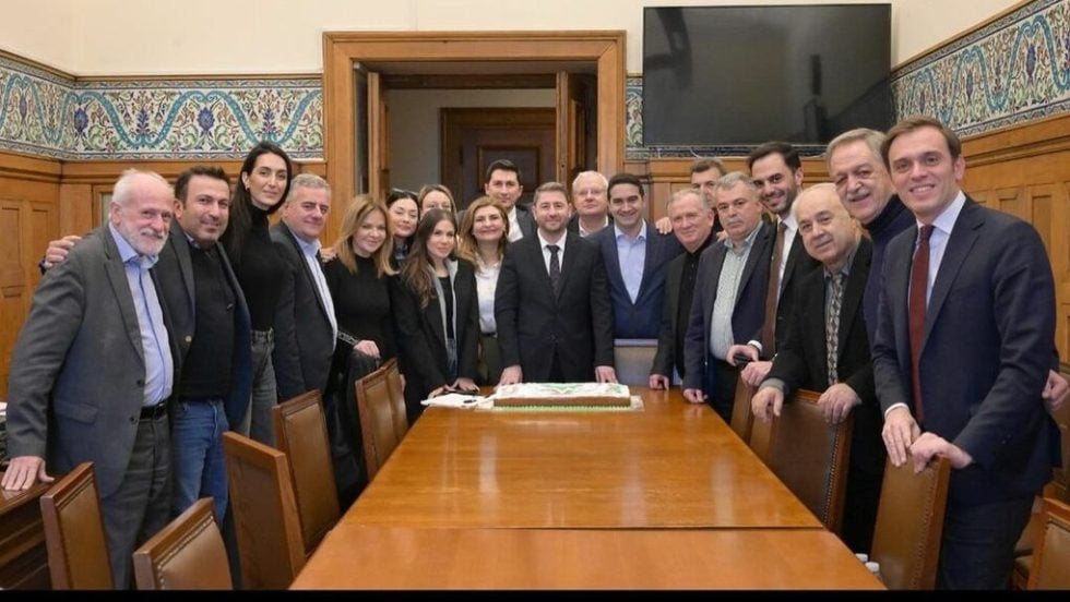 pasok koinovouleutiki omada